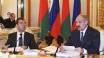 Россия и Белоруссия увеличат использование рубля во взаимных расчетах