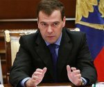 Медведев проведет экстренное совещание по взрывам в метро