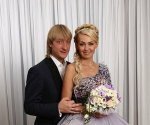 Яна Рудковская и Евгений Плющенко ждут двойняшек