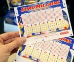 Житель Франции выиграл в лотерею 100 млн евро