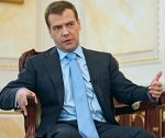 Медведев высказался за электромобили