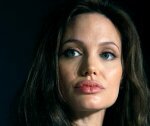 Вышла книга об Анджелине Джоли и Брэде Питте