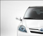 Toyota представит обновленный Prius