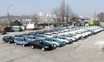Продажи автомобилей в России рухнули на 53%