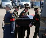 Тела 71 погибшего опознаны в катастрофе под Смоленском