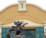 Глава Walt Disney Studios подал в отставку