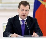 Медведев пообещал военнослужащим жилье к 2013 году