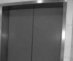 В Барнауле в лифте жилого дома зарезана молодая девушка