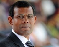 Демонстранты добились отставки президента Мальдив