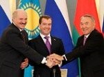 Россия и Казахстан заступились за Лукашенко