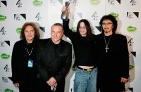 Black Sabbath отменили европейское 