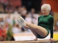 Пенсионерка из Германии выступила на соревнованиях по гимнастике
