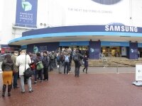 Сеть салонов Nokia в России станет Samsung