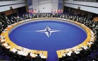Саммит НАТО: Франция выводит войска