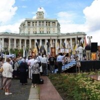 В столице состоялся концерт и митинг в поддержку крымских жителей