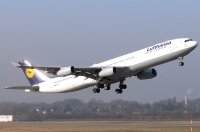 Бортпроводники немецкой Lufthansa сегодня возобновят забастовку