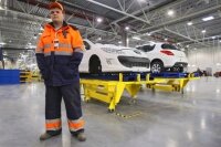Peugeot сокращает 8 000 сотрудников