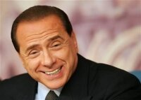 Берлускони впервые появился на суде по делу о скандальной вечеринке