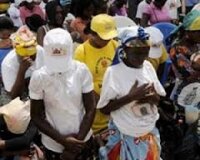 Ангола: в давке на новогодней мессе погибли люди