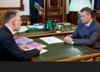 Янукович отчитал Табачника