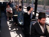 В Израиле, палестинцы будут ездить на отдельных транспортах 