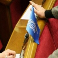 Партия регионов за 2012 год заработала 325 млн гривен