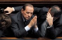 Берлускони выдвинуты новые обвинения