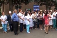 СК попросил голодающих ставропольских врачей не давить на следствие
