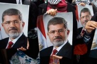 Свергнутого президента Египта обвинили в шпионаже
