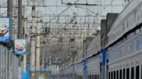 Железнодорожники восстанавливают пути на месте аварии под Челябинском