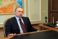 Путин с правительством обсуждает сотрудничество с Украиной